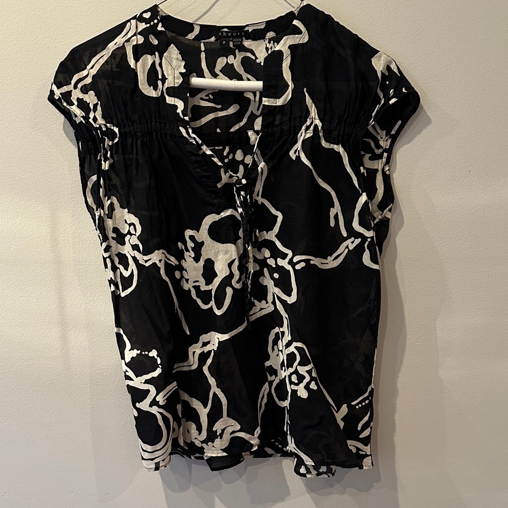Theory Black and White Abstract Blouse